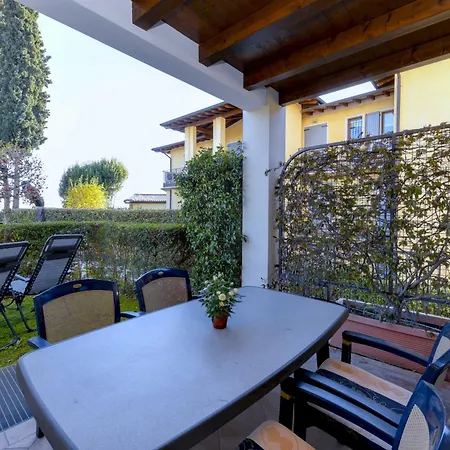 Apartment Rosa Flat By Garda *